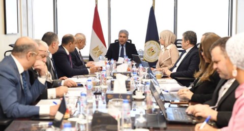 وزير السياحة والآثار يترأس اجتماع مجلس إدارة صندوق دعم السياحة والآثار