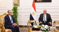 وزير الخارجية يلتقي رئيس مجلس النواب