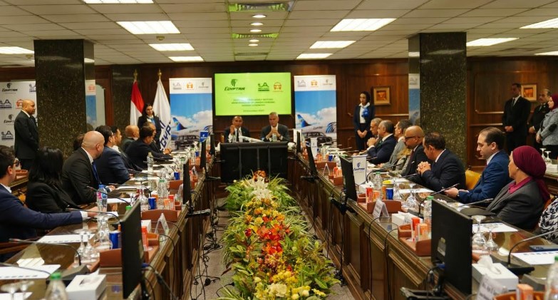 مصر للطيران توقع بروتوكول تعاون مع مجموعة أبو غالي موتورز لتعزيز تجربة سفر عملاء درجة رجال الأعمال