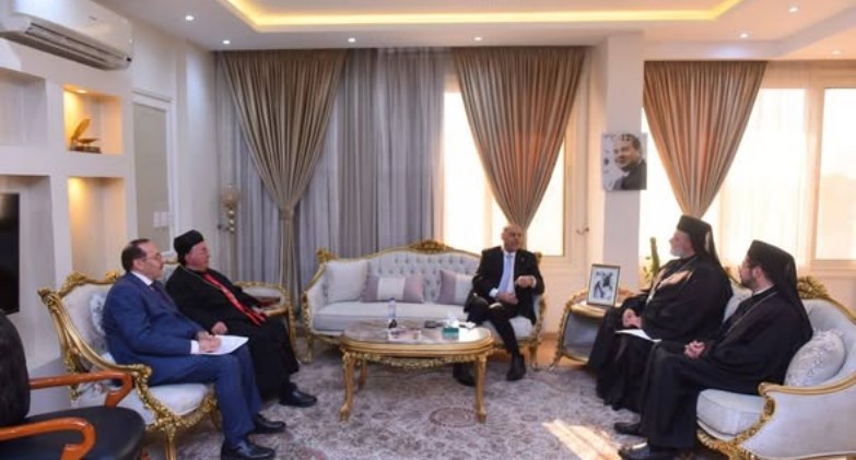 وزير العمل يستقبل وفد الكنيسة الكاثوليكية 