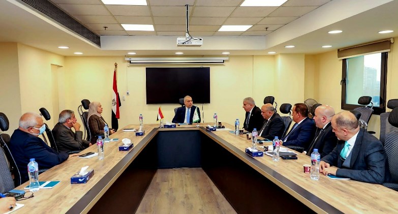 رئيس البنك الزراعي المصري يلتقي  رئيس وأعضاء لجنة الزراعة بمجلس الشيوخ