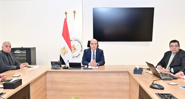 سويلم: تطوير المنظومة المائية بترعة السويس لتوفير الاحتياجات المائية 