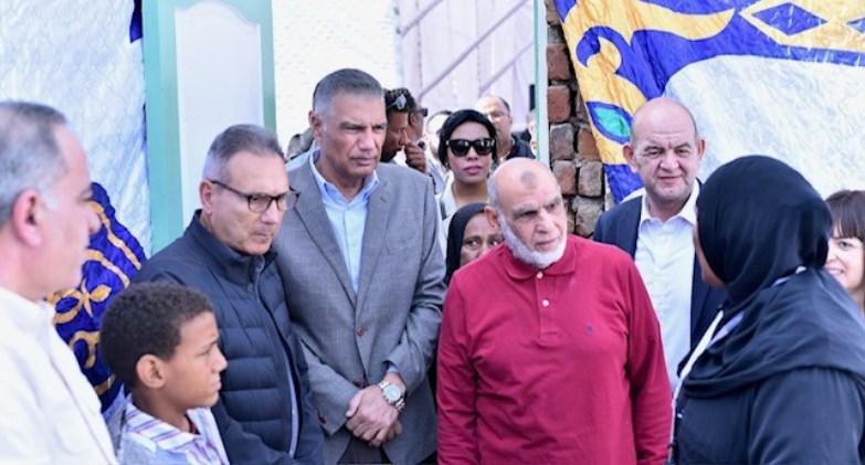 البنك الأهلي المصري يُسلم وحدات سكنية