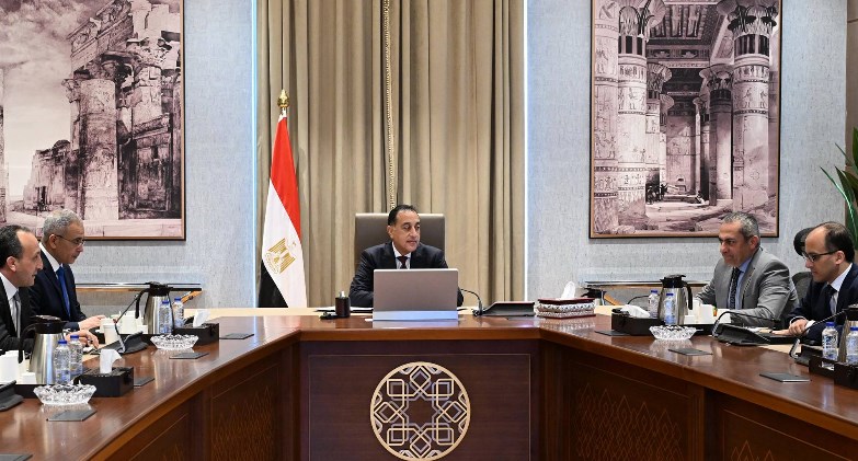   رئيس الوزراء يتابع ملفات عمل شركة العاصمة الجديدة للتنمية العمرانية