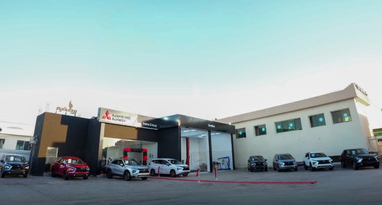 معرض مبيعات و مركز خدمات ما بعد البيع لميتسوبيشي