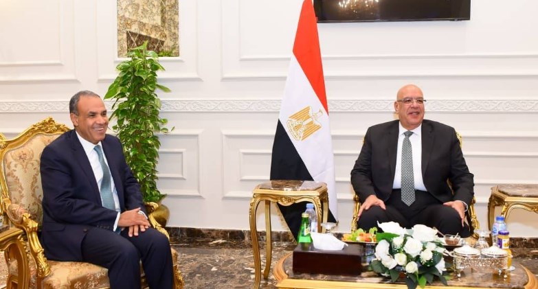 وزير الخارجية يلتقي رئيس مجلس النواب