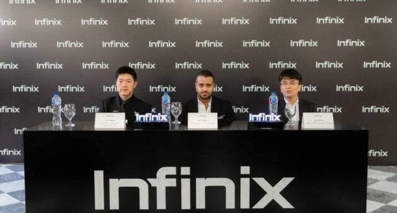 إنفينيكس تشيد بحوكمة الهواتف المحمولة ودورها في دعم التصنيع المحلي