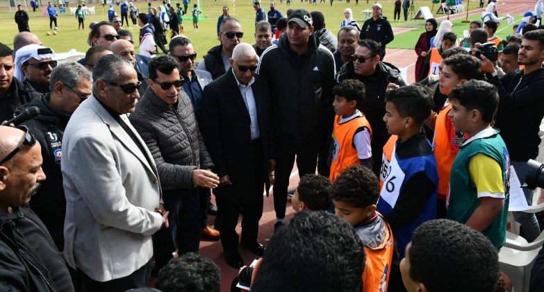وزير الشباب والرياضة يتفقد مشروع «كابيتانو مصر 2026» باستاد العريش