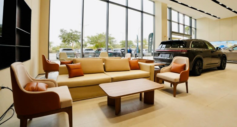 Li Auto تفتتح صالتي عرض جديدتين في ديستركت فايف ومول العرب
