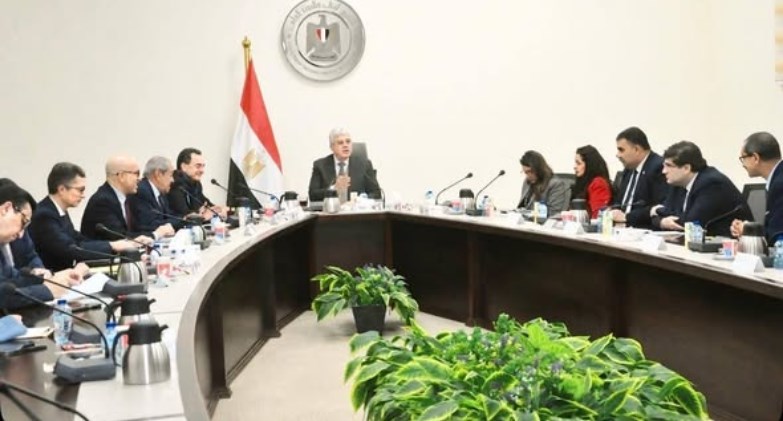 وزير التعليم العالي والسفير الفرنسي 