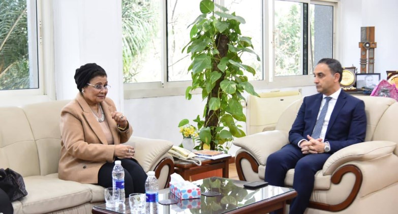 نائب وزير الصحة والسكان تتفقد منشآت صحية بالفيوم وتتابع حصاد 2025