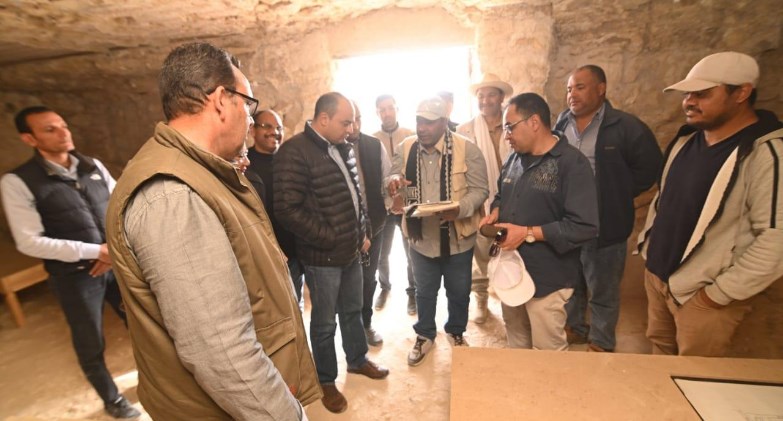    الأمين العام للمجلس الأعلى للآثار يتفقد المشروعات الأثرية بالأقصر