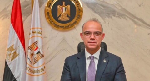 وزير الاستثمار والتجارة الخارجية