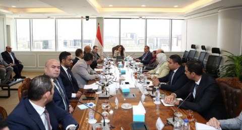 وزيرة الإسكان والمرافق والمجتمعات العمرانية