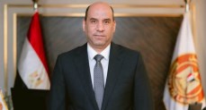 وزير العمل: الخميس المقبل إجازة مدفوعة الأجر للعاملين بالقطاع الخاص