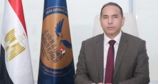 الدكتور إسلام عزام