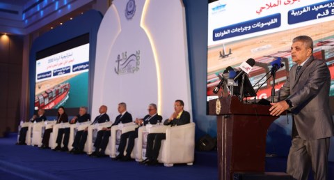 الفريق أسامة ربيع خلال مشاركته في المؤتمر السنوي الدولي للنقل البحري واللوجستيات (مارلوج)