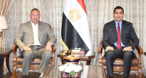 وزير الشباب والرياضة يستقبل مجلس إدارة النادي الأهلي