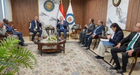 وزير البترول والثروة المعدنية