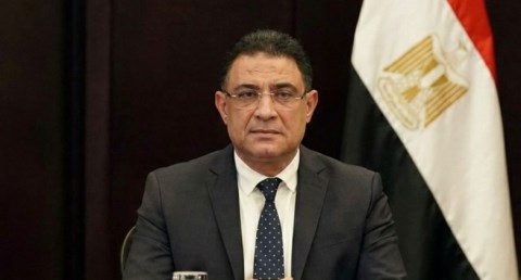 رئيس الوزراء يصدر قرارًا بتعيين حمدي بدوي مساعدًا لرئيس الهيئة العامة للرقابة المالية