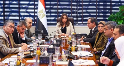 منال عوض وزيرة التنمية المحلية والبيئة