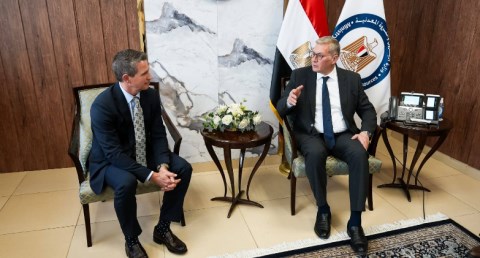 وزير البترول والثروة المعدنية يبحث مع رئيس كابريكورن البريطانية زيادة استثماراتها في مصر