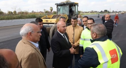 وزير النقل يتفقد مواقع العمل بمشروع إنشاء طريق حر شرق الرياح التوفيقي