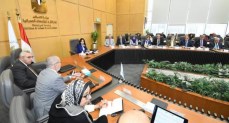 وزيرة الإسكان تعقد اجتماعاً لمتابعة مشروع حدائق تلال الفسطاط