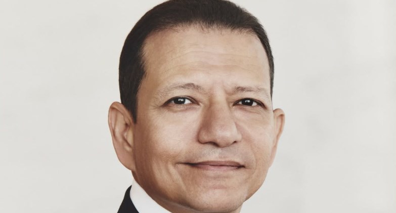 المشرق يحقق عاماً استثنائياً في 2025 مع نمو قياسي في القروض بنسبة 32%