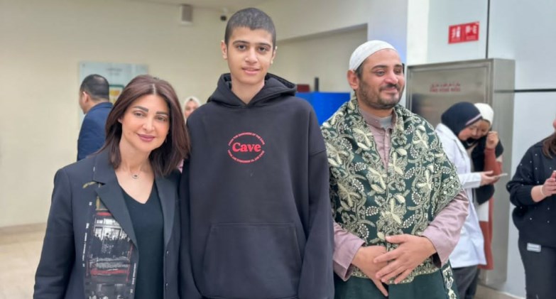 مستشفى أهل مصر لعلاج الحروق يحتفل بخروج أول مريض بعد التعافي التام