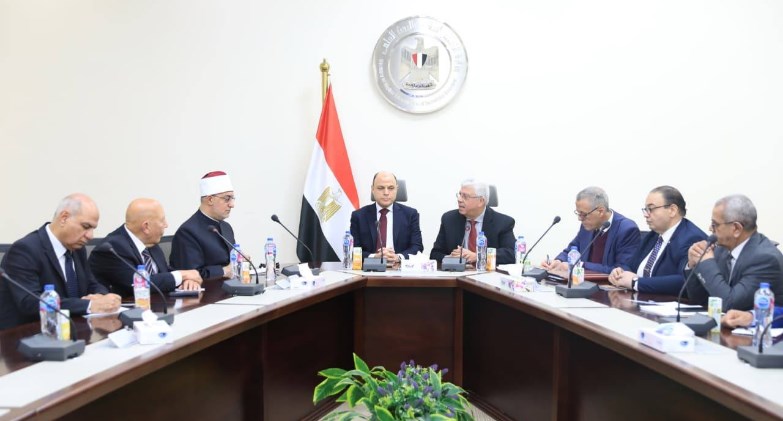 انتخاب الدكتور عادل لبيب رئيسًا لمجلس أمناء جامعة كفر الشيخ الأهلية