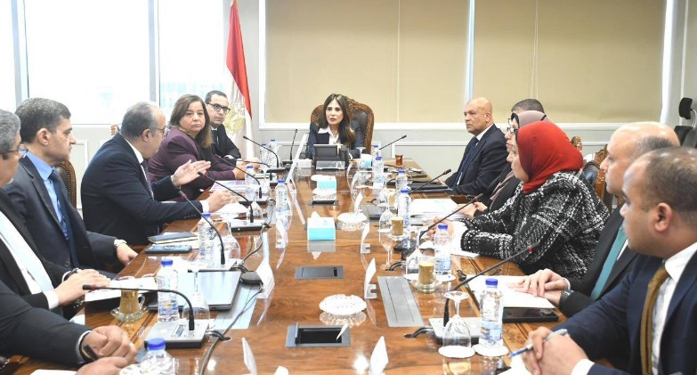  وزيرة الإسكان تُتابع آلية الحصول على الوحدات بديلة للمخاطبين بقانون الإيجار القديم 