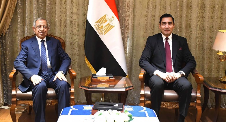 وزير الشباب والرياضة يلتقي رئيس الأكاديمية العربية للعلوم والتكنولوجيا