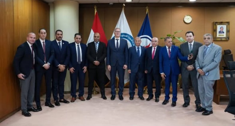 وزير البترول يعتمد الموازنات الاستثمارية لشركتي التعاون للبترول وأسيوط لتكرير البترول