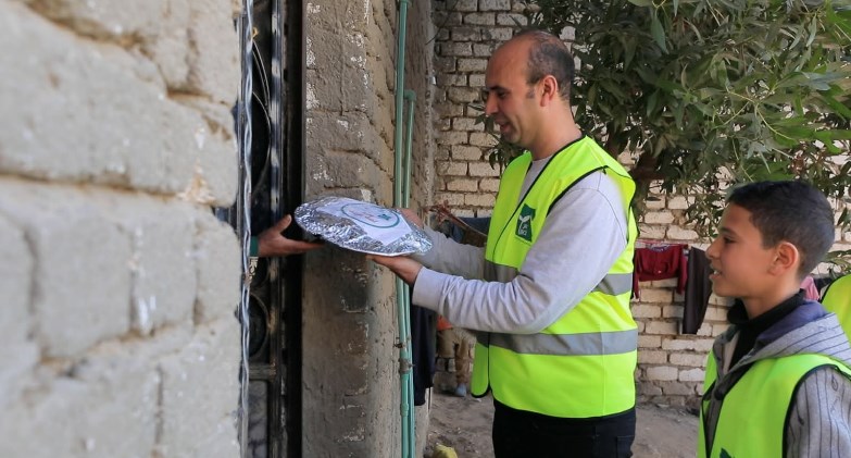 البنك الزراعي المصري يشارك في حملة «إفطار قرية» لتوزيع الوجبات على الأسر الأكثر احتياجاً