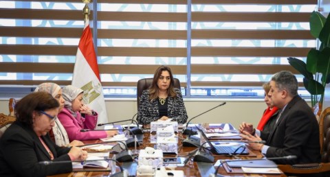 وزيرة التنمية المحلية والبيئة تتابع الموقف التنفيذي لمشروع الدعم الفني للوزارة