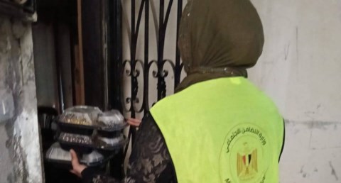 التضامن الاجتماعي: توزيع ١٥ ألف وجبة على أهالي مناطق مشروعات السكن بديل العشوائيات