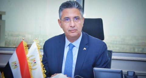  الدكتور شريف فاورق وزير التموين والتجارة الداخلية،