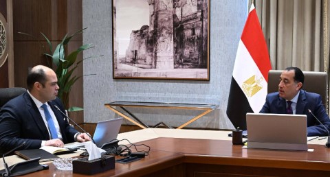 مدبولي: الدولة لن تسمح بأي تلاعب في أسعار السلع الأساسية أو تعمد حجبها