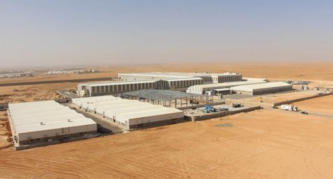 الأراضي الصناعية