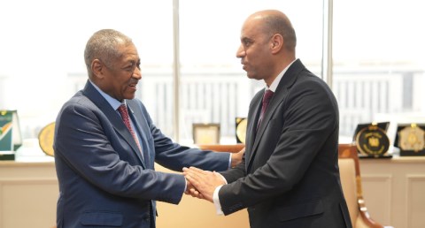 - وزير العمل يلتقي السفير السوداني بالقاهرة لبحث التعاون في تدريب الكوادر السوادنية وتأهيلها لسوق العمل السوداني