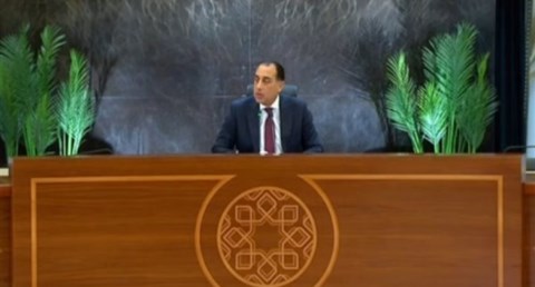   رئيس الوزراء: ندرس تطبيق منظومة العمل عن بُعد لموظفي الجهاز الإداري