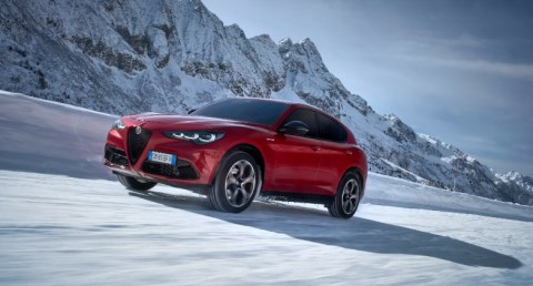 نظام الدفع الرباعي… روح رياضية واحدة: 75 عاماً من الدفع الرباعي لدى Alfa Romeo