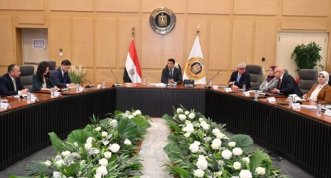 وزير الصناعة يبحث تعزيز التعاون مع “باوو” الصينية