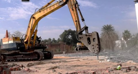  إزالة التعديات على نهر النيل