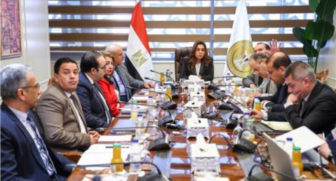 «عوض»: دمج البعد البيئي في خطط التنمية المحلية ضرورة لتحسين جودة الحياة