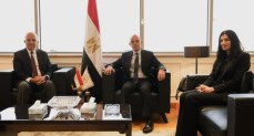  وزير الاستثمار في لقائه برئيس اتحاد الصناعات 