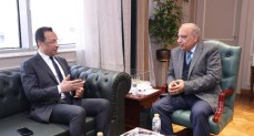 وزيرا الكهرباء والطاقة المتجددة والاتصالات وتكنولوجيا المعلومات يبحثان آليات دعم وتطوير وجذب الاستثمارات في صناعة مراكز البيانات