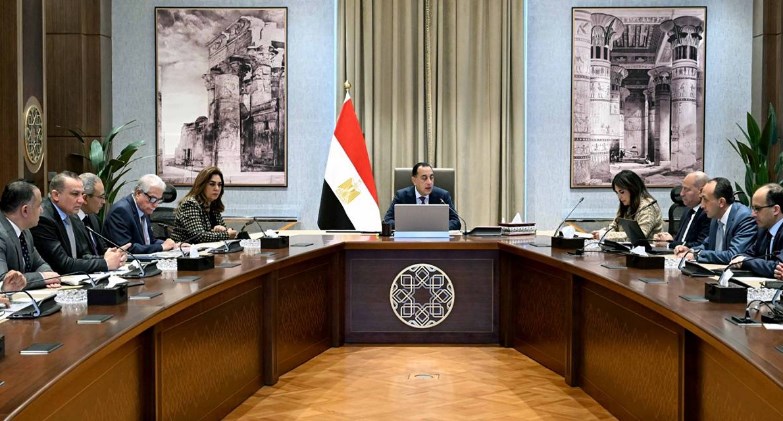 رئيس الوزراء يتابع الموقف التنفيذي لعدد من المشروعات الخدمية والتنموية بمحافظة القاهرة