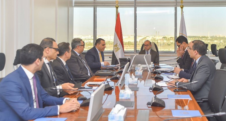  محمد فريد: التأكيد على دور التمثيل التجاري في جذب الاستثمارات الأجنبية وتنمية الصادرات